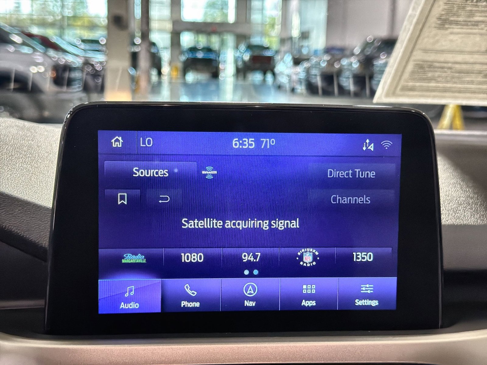 Used 2020 Ford Escape SE image 40