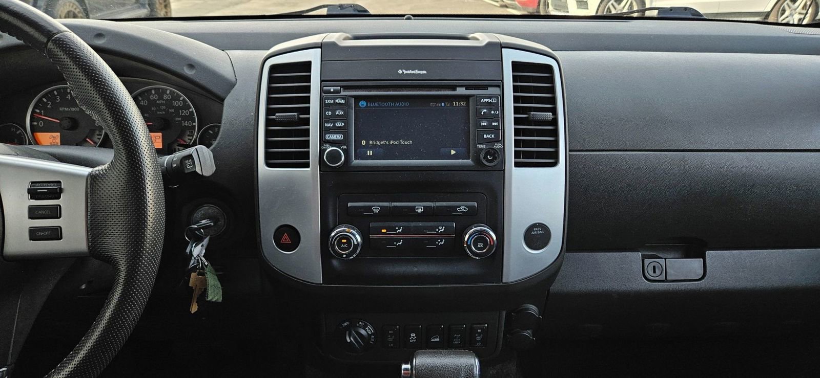 Used 2015 Nissan Xterra PRO-4X image 13