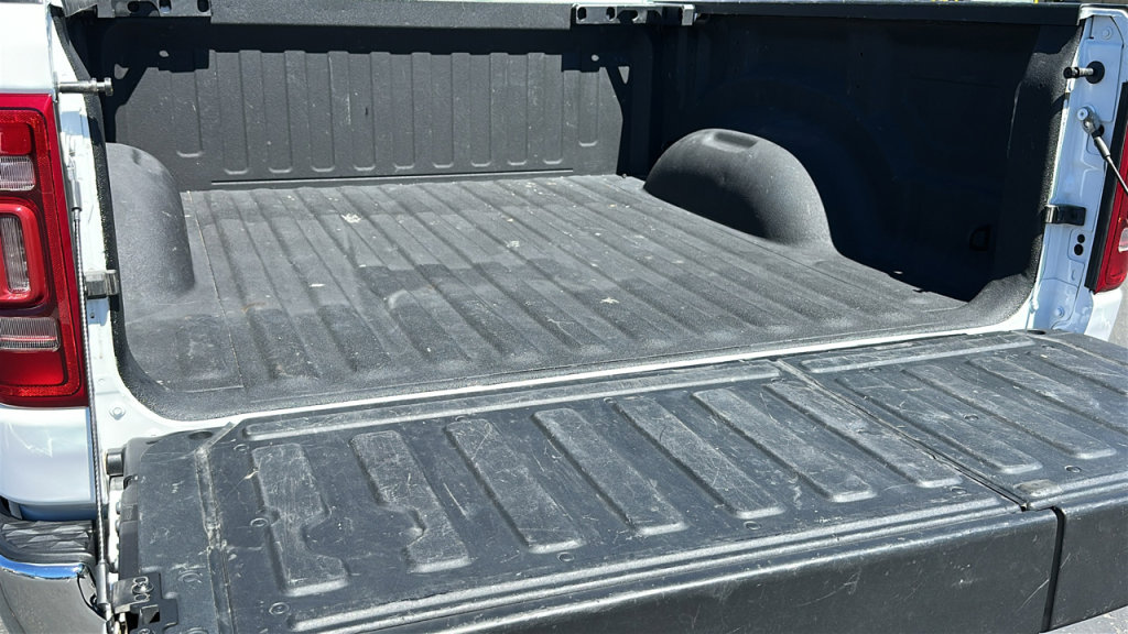 Used 2024 RAM 1500 Limited image 27
