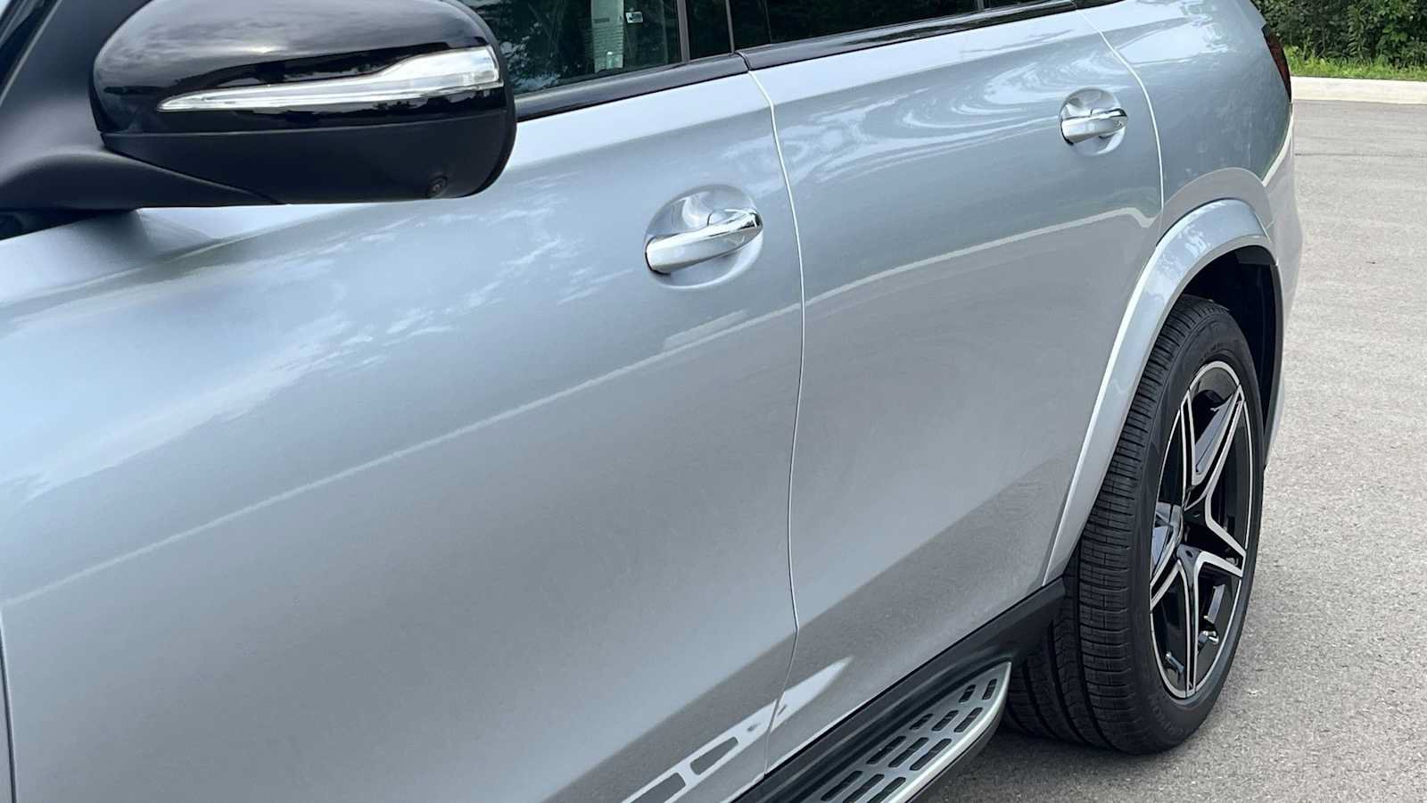 New 2026 Mercedes-Benz GLS 450 4MATIC image 17