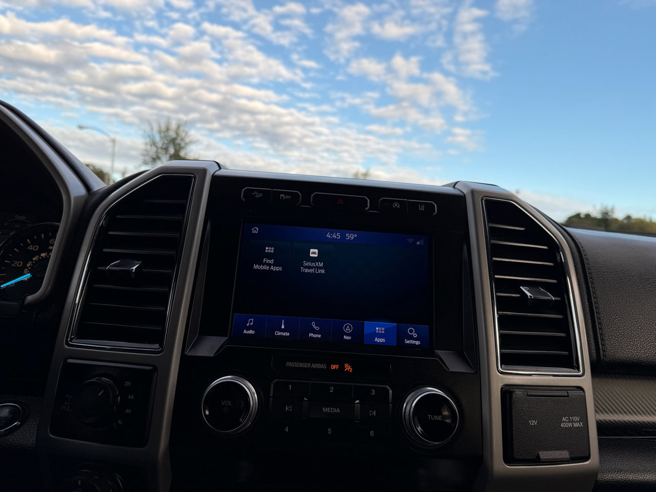 Used 2020 Ford F150 Lariat w/ Equipment Group 502A Luxury image 12