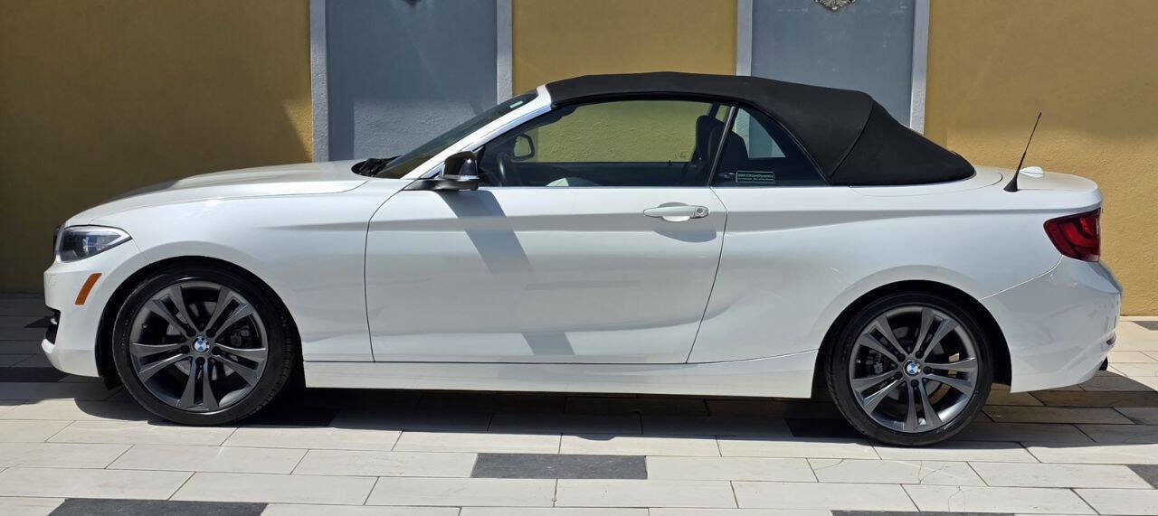 Used 2015 BMW 228i xDrive Convertible AWD/4WD image 4