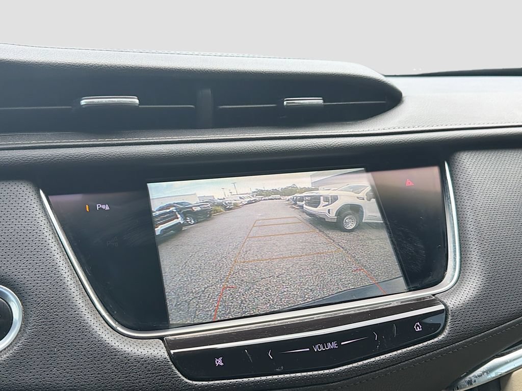 Used 2018 Cadillac XT5 FWD image 14
