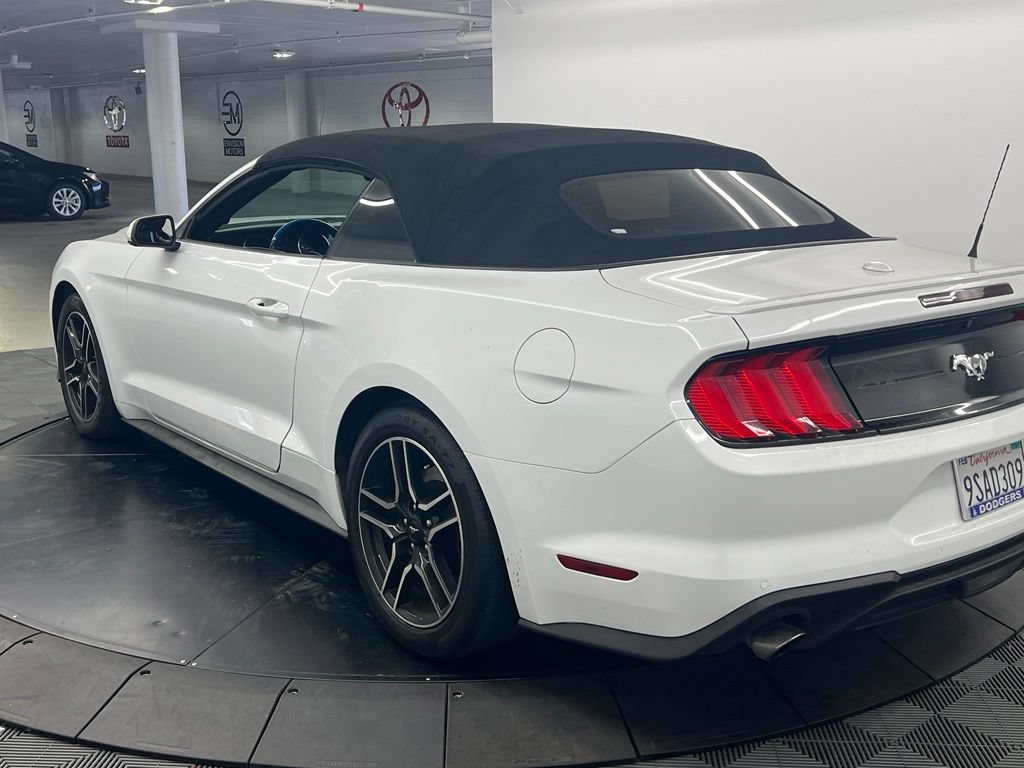 Used 2022 Ford Mustang Premium RWD image 4