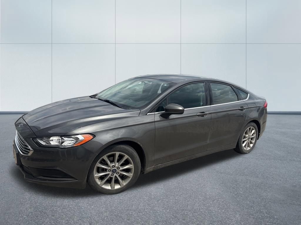 Used 2017 Ford Fusion SE FWD image 8
