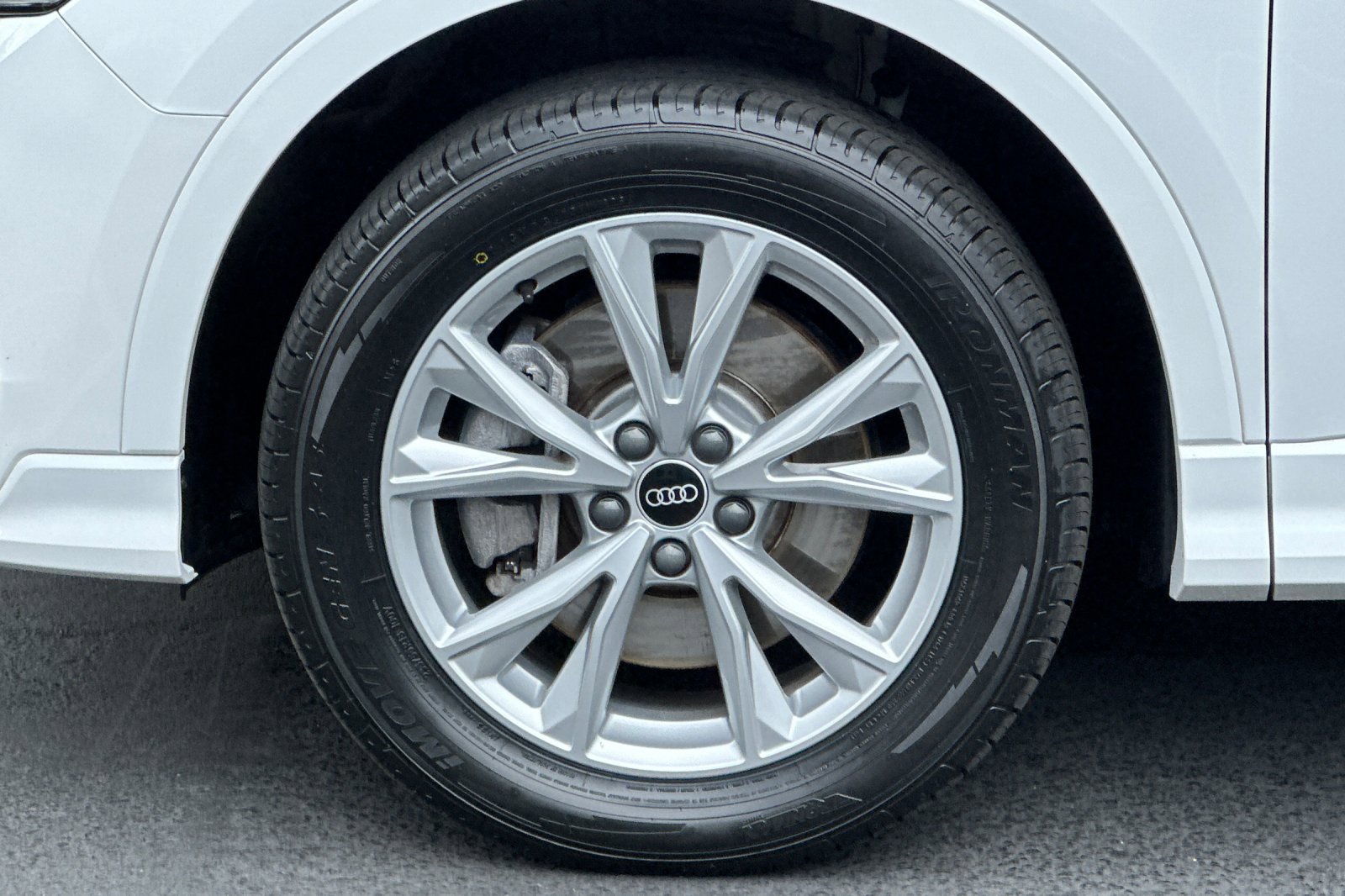 Used 2022 Audi Q3 2.0T Premium Plus w/ Premium Plus Package image 11