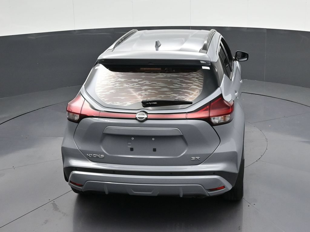 Used 2022 Nissan Kicks SR w/ Premium Package FWD image 20