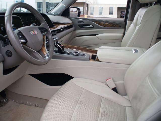 Used 2021 Cadillac Escalade ESV Premium Luxury Platinum image 15