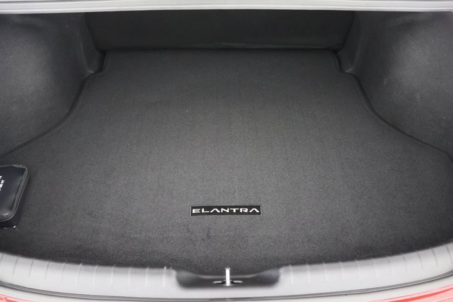Certified 2024 Hyundai Elantra Blue image 20