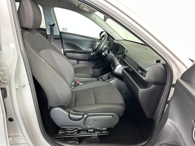 Used 2024 Hyundai Kona SEL w/ Convenience Package image 28