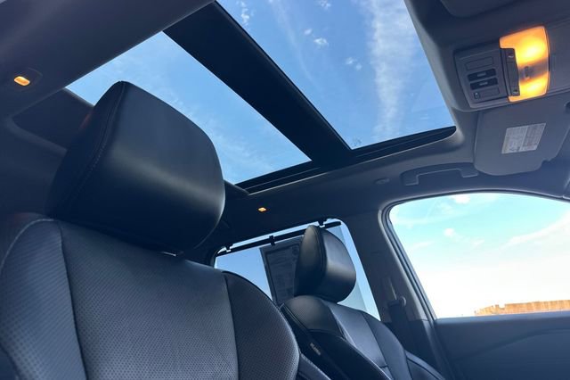 Used 2023 Nissan Rogue Platinum w/ Platinum Premium Package image 16