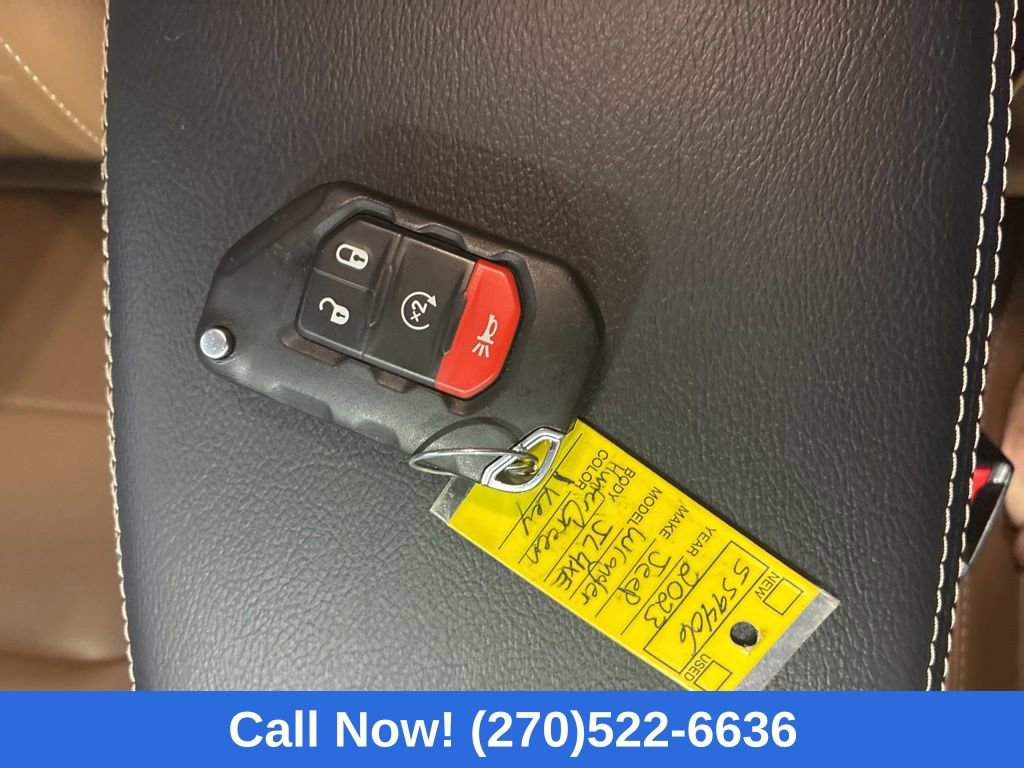 Used 2023 Jeep Wrangler Unlimited Sahara w/ Cold Weather Group AWD/4WD image 18