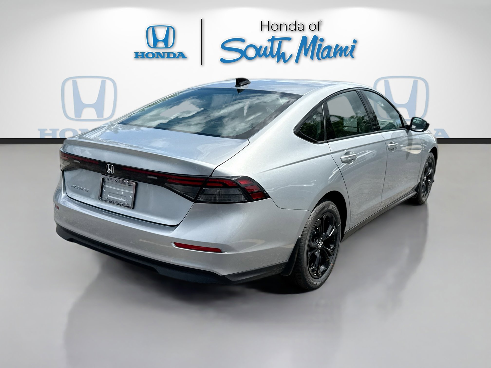 New 2025 Honda Accord SE image 6