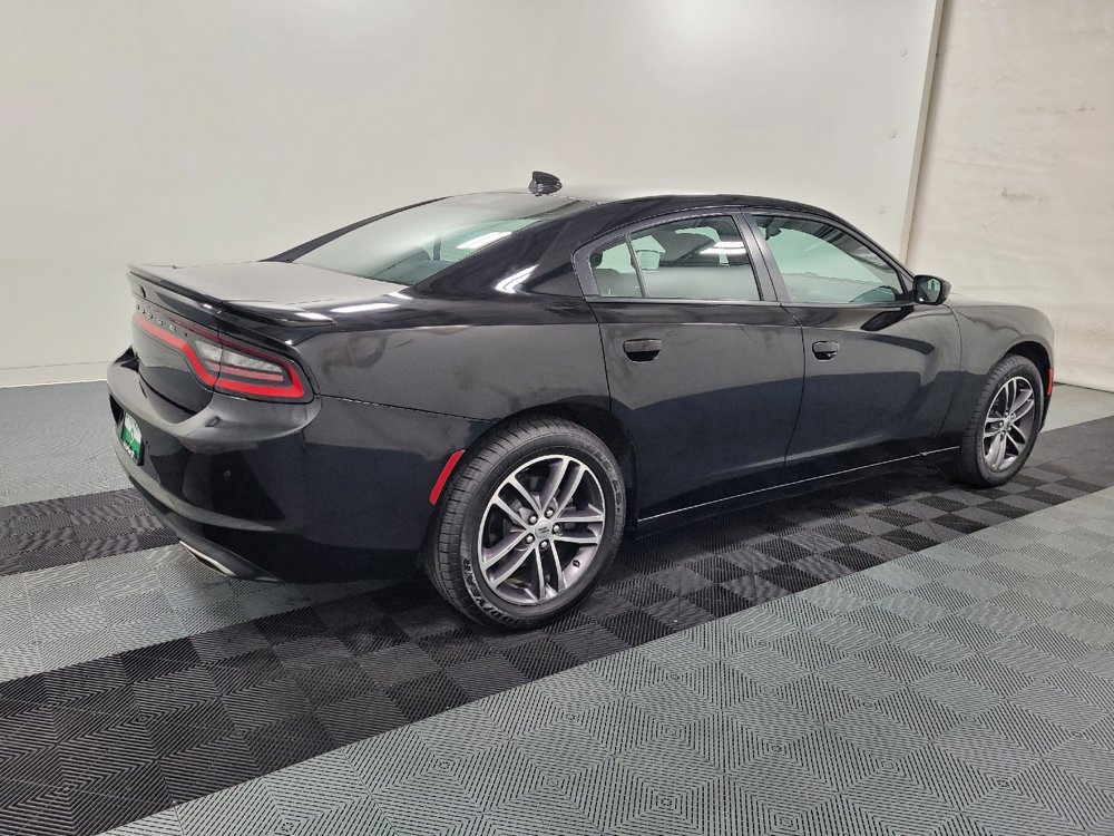 Used 2019 Dodge Charger SXT AWD/4WD image 10