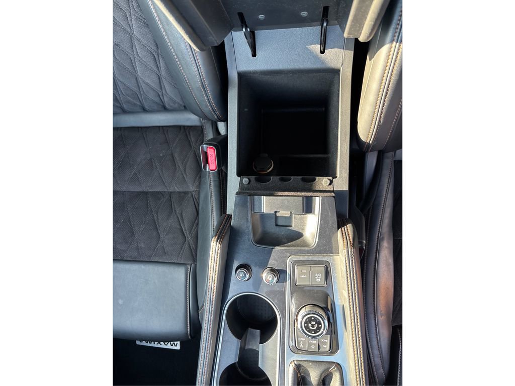 Used 2019 Nissan Maxima SR w/ Premium Package image 21