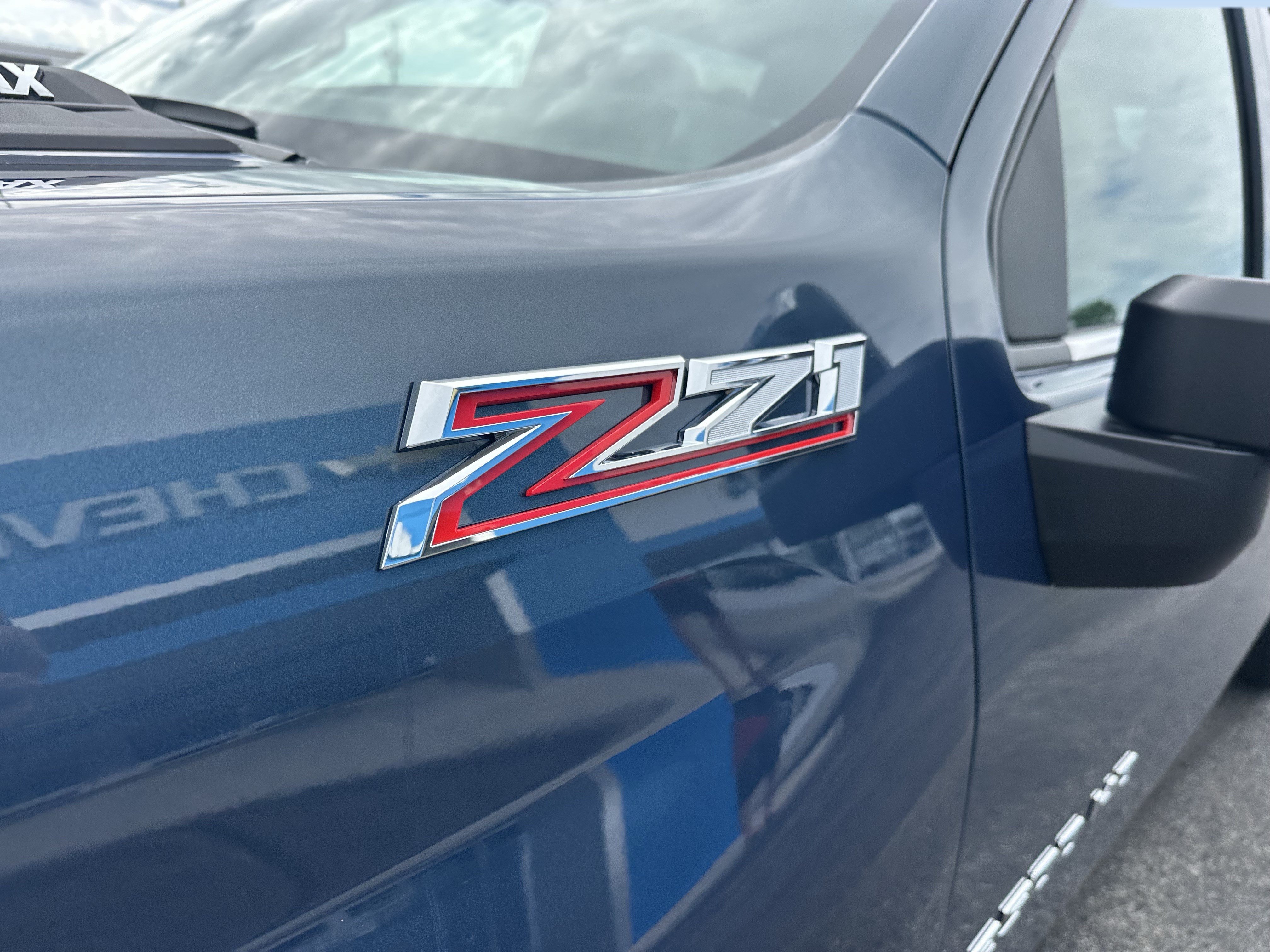 New 2026 Chevrolet Silverado 2500 LTZ w/ LTZ Premium Package AWD/4WD image 5