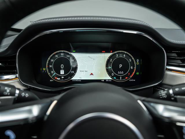 New 2025 Jaguar F-PACE R-Dynamic S AWD/4WD image 23