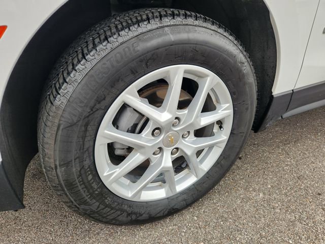 Used 2024 Chevrolet Equinox LT AWD/4WD image 10