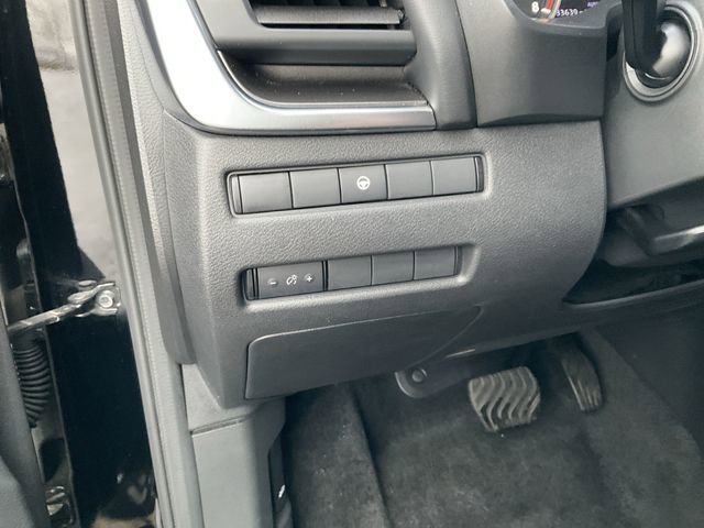 Certified 2023 Nissan Rogue SV image 19