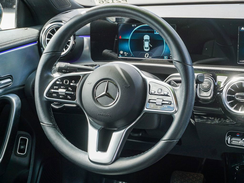 Used 2022 Mercedes-Benz CLA 250 image 17