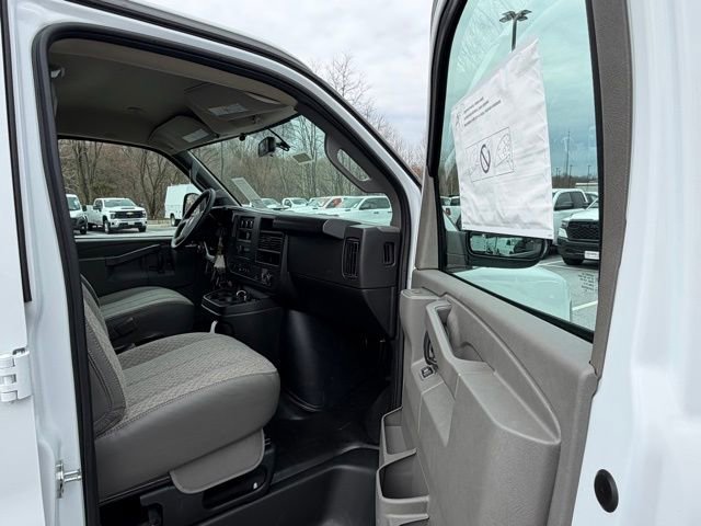 New 2026 GMC Savana 2500 Work Van w/ Driver Convenience Package image 28