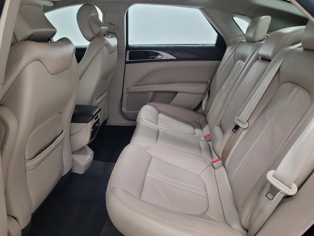 Used 2017 Lincoln MKZ Select w/ Climate Package FWD image 18