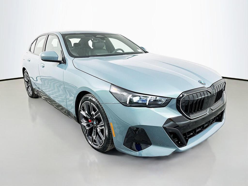 New 2026 BMW i5 eDrive40 w/ M Sport Package image 3