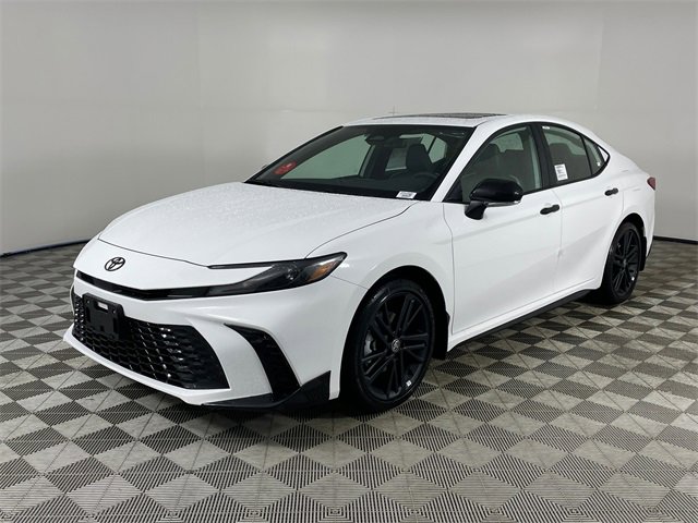 New 2026 Toyota Camry XLE w/ Convenience Package