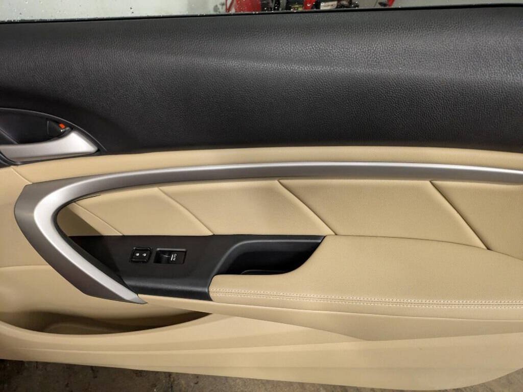 Used 2012 Honda Accord EX-L image 16