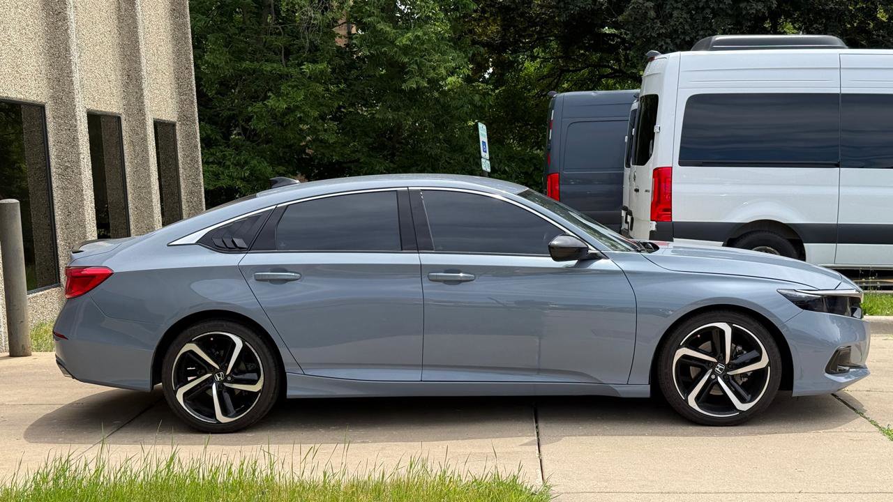 Used 2022 Honda Accord Sport image 8