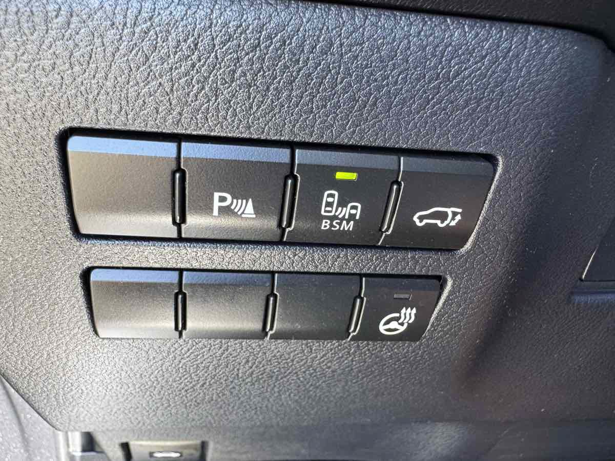Used 2017 Lexus NX 200t FWD w/ Premium Package image 27