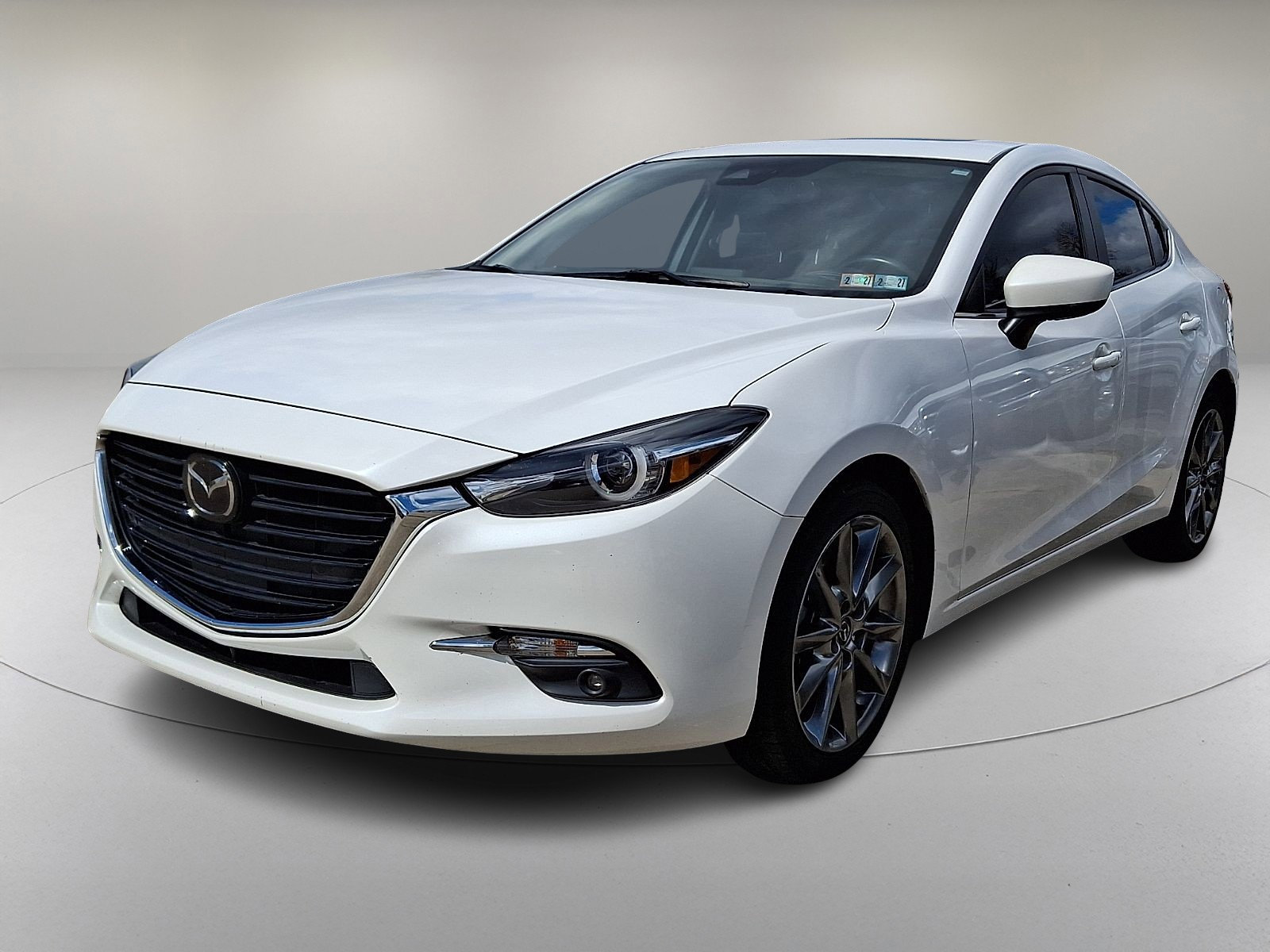 Used 2018 MAZDA MAZDA3 Grand Touring w/ Premium Equipment Package image 5