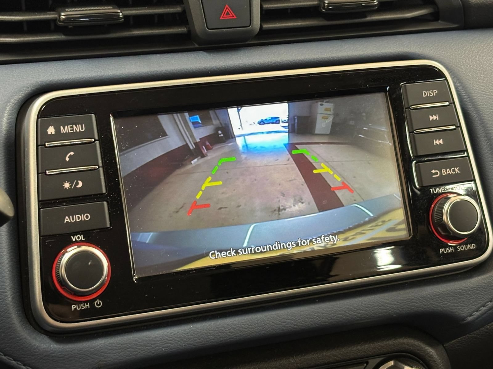 Used 2025 Nissan Versa SV FWD image 21