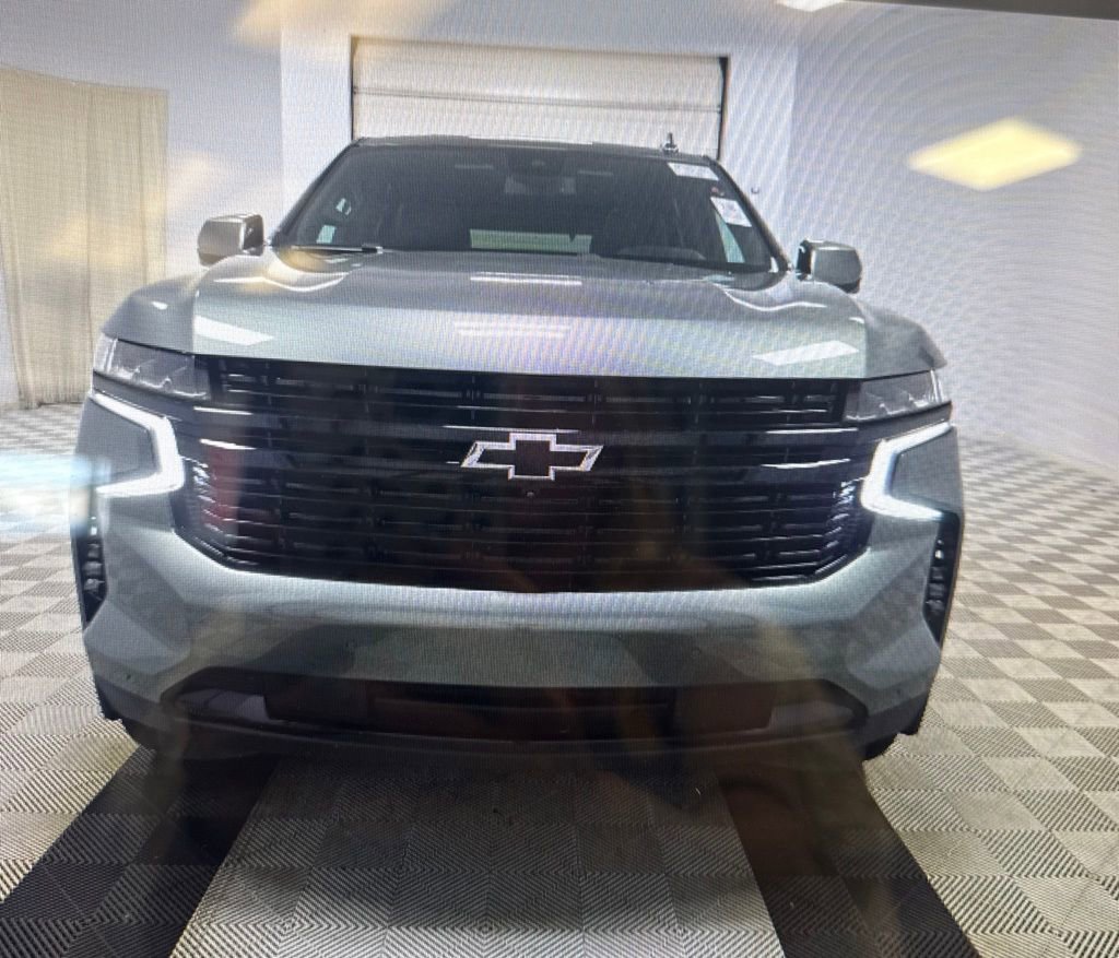 Used 2023 Chevrolet Tahoe RST w/ Luxury Package AWD/4WD image 14