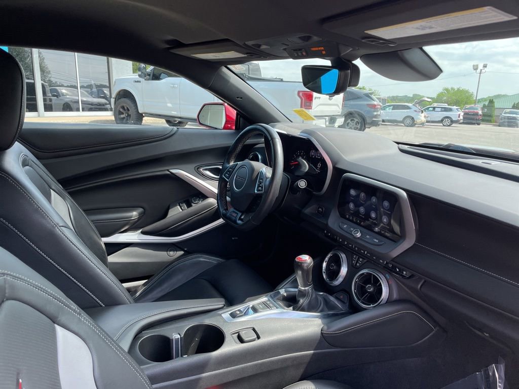 Used 2021 Chevrolet Camaro SS RWD image 27