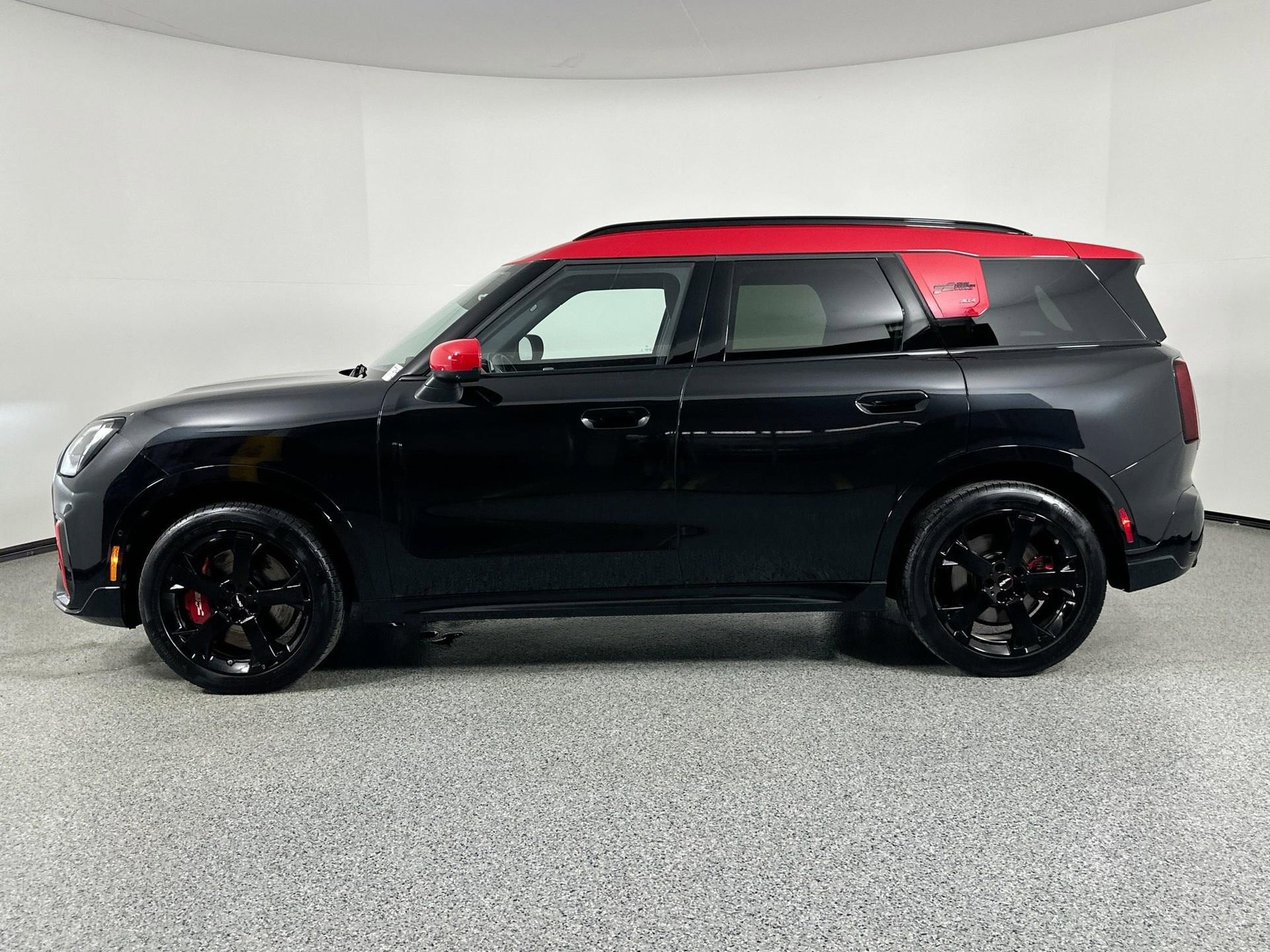 Certified 2025 MINI Cooper Countryman John Cooper Works w/ Comfort Package Max image 10