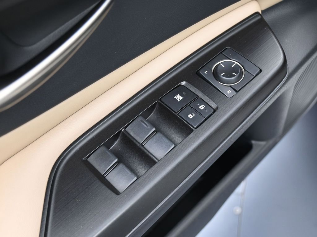 Used 2019 Lexus ES 350 w/ Premium Package image 19