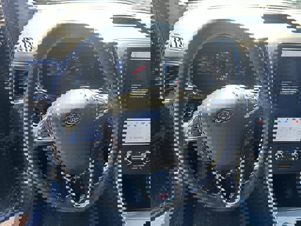 Used 2023 Ford Edge ST w/ Equipment Group 401A image 14