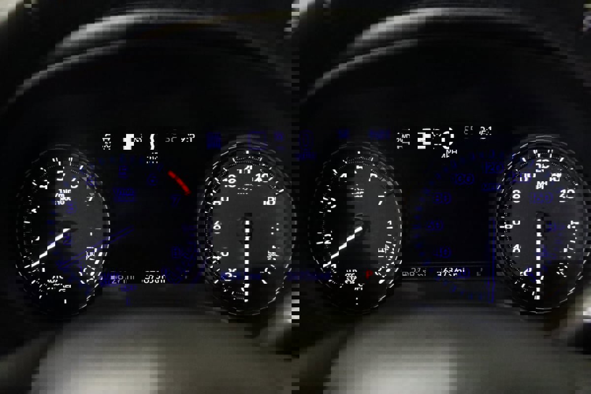 Used 2020 Cadillac XT4 Premium Luxury image 42