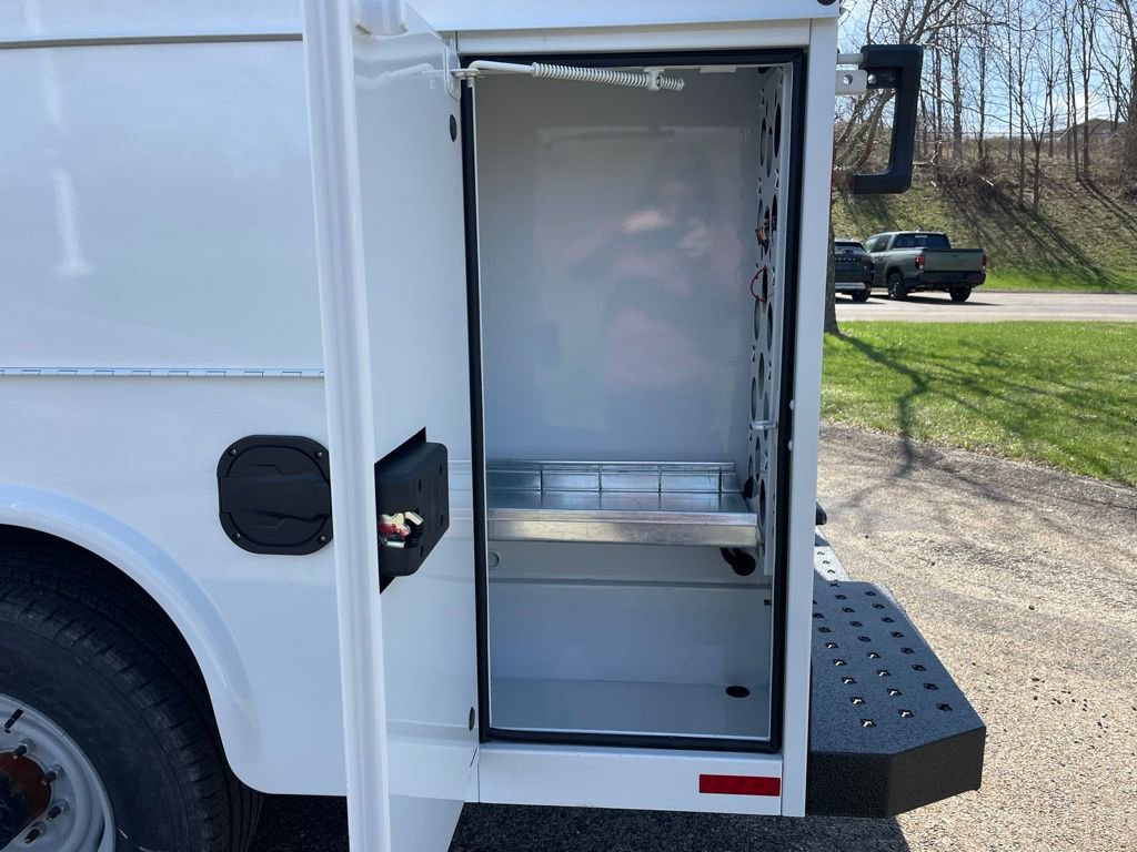 New 2026 Ford E-350 and Econoline 350 Super Duty w/ Power Equipment Group image 35