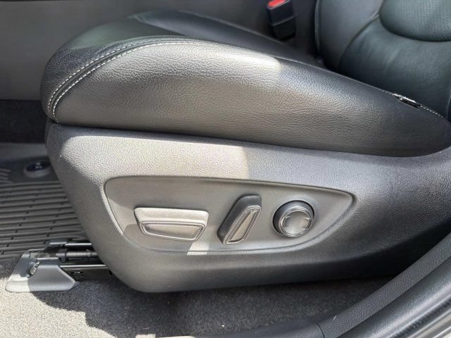 Used 2023 Toyota RAV4 XLE AWD/4WD image 10