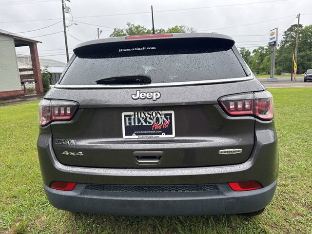 Used 2019 Jeep Compass Latitude w/ Popular Equipment Group AWD/4WD image 7