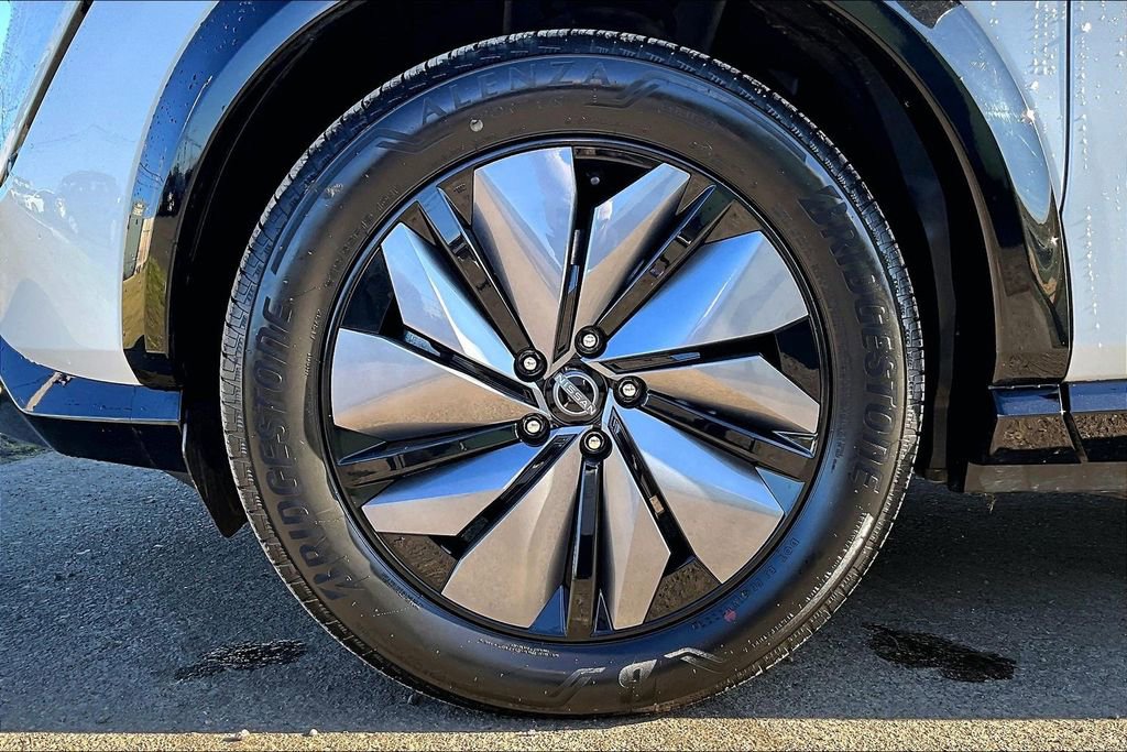 Used 2023 Nissan Ariya FWD image 12