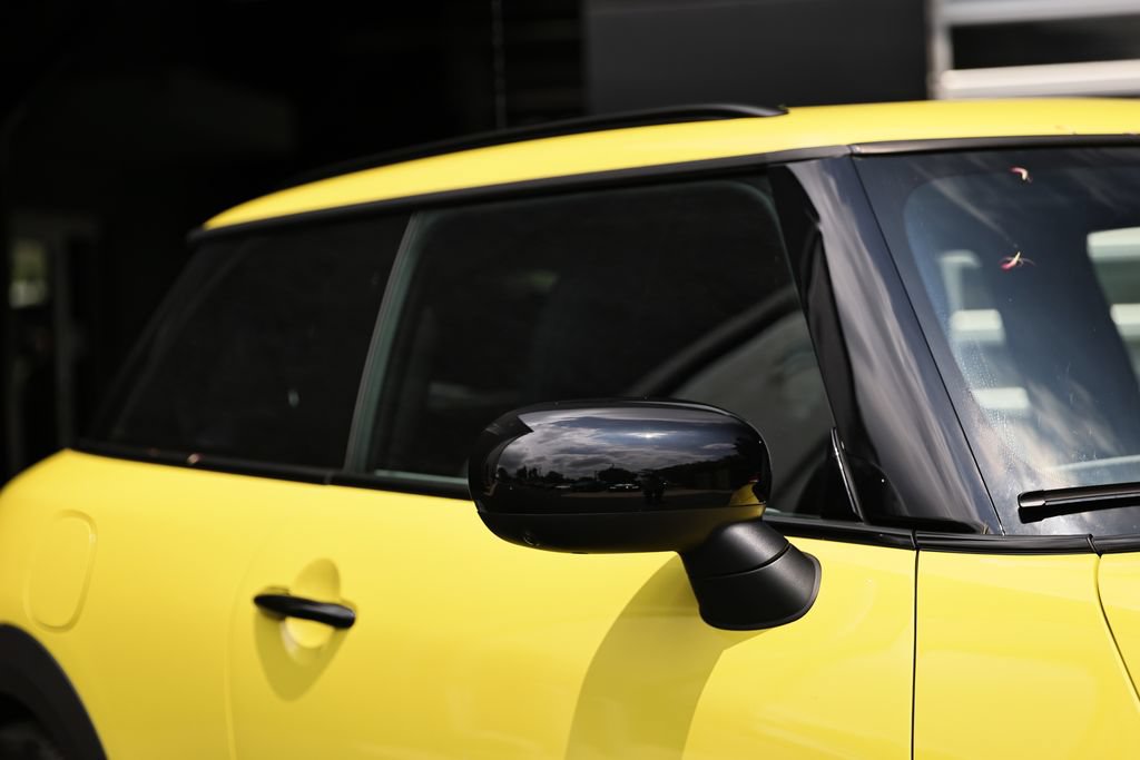 Used 2025 MINI Cooper S FWD image 3
