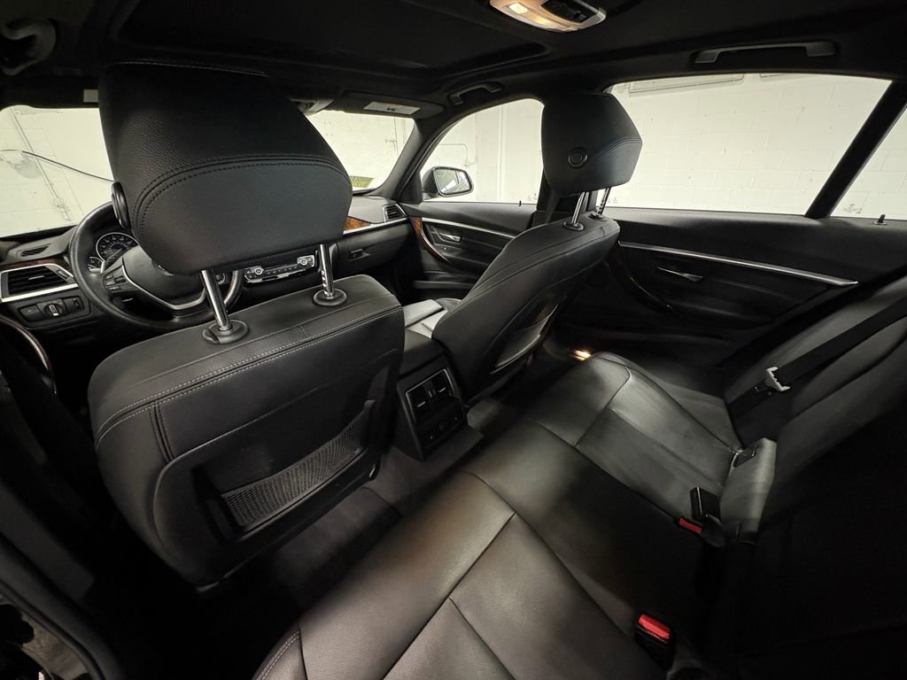 Used 2016 BMW 328i xDrive Sedan image 34