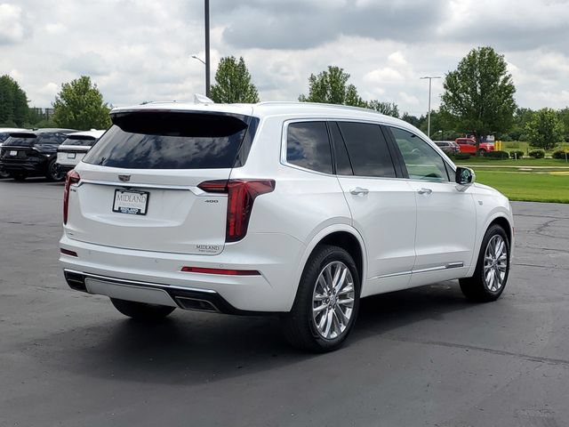 Used 2022 Cadillac XT6 Premium Luxury w/ LPO, Floor Liner Package AWD/4WD image 3