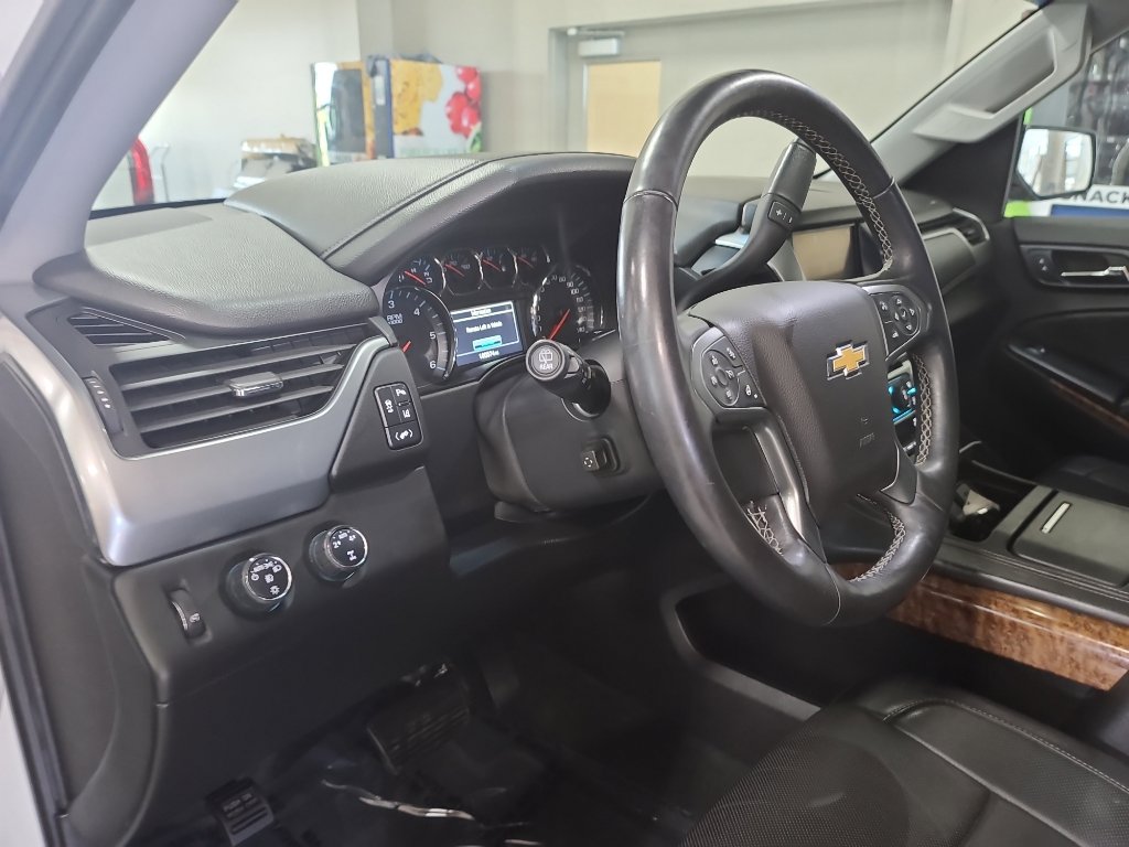 Used 2015 Chevrolet Tahoe LTZ AWD/4WD image 14
