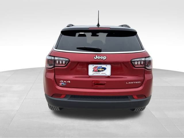 Used 2025 Jeep Compass Limited image 4