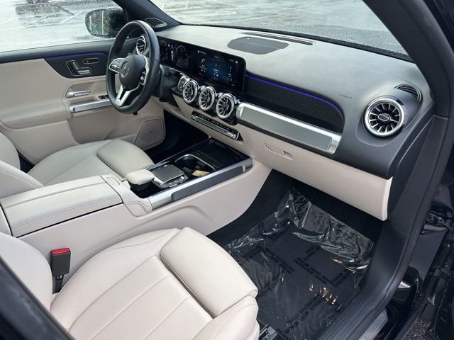 Used 2023 Mercedes-Benz GLB 250 4MATIC image 33