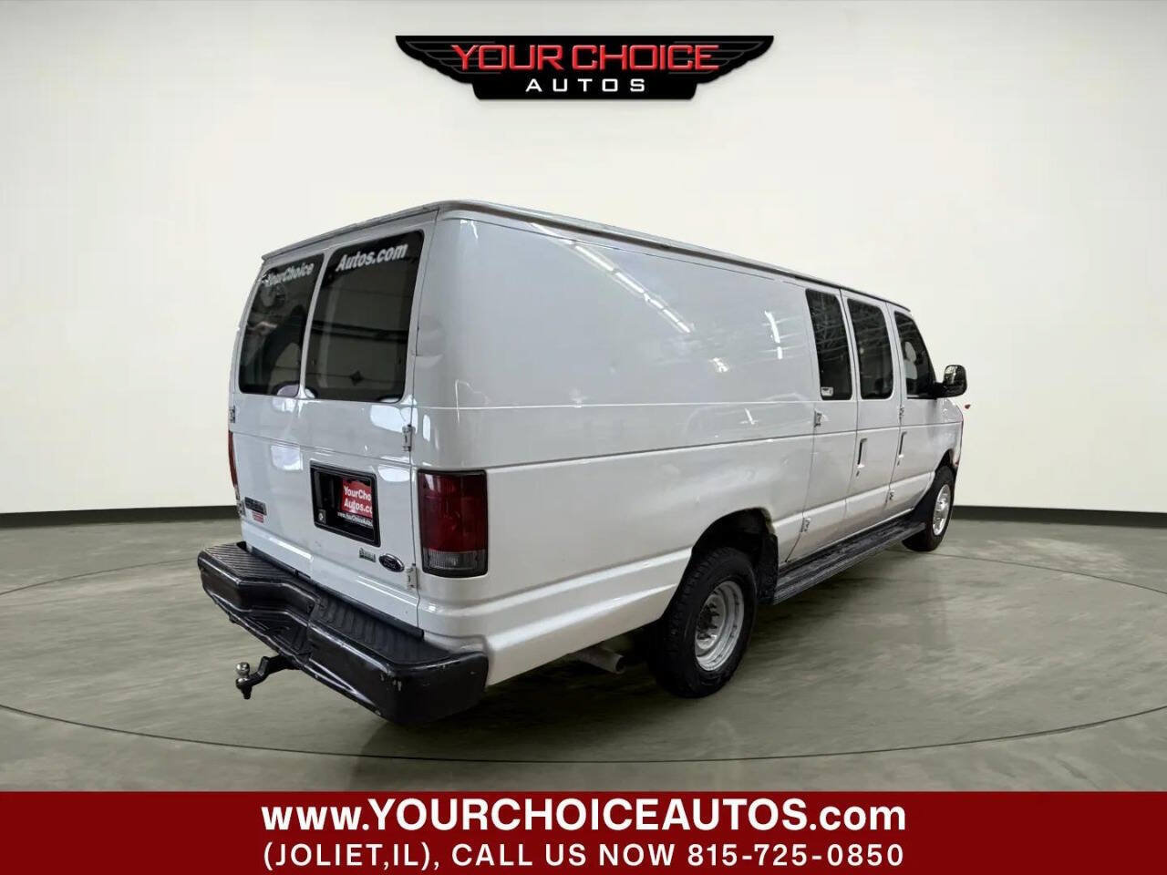 Used 2010 Ford E-350 and Econoline 350 Extended Super Duty RWD image 9